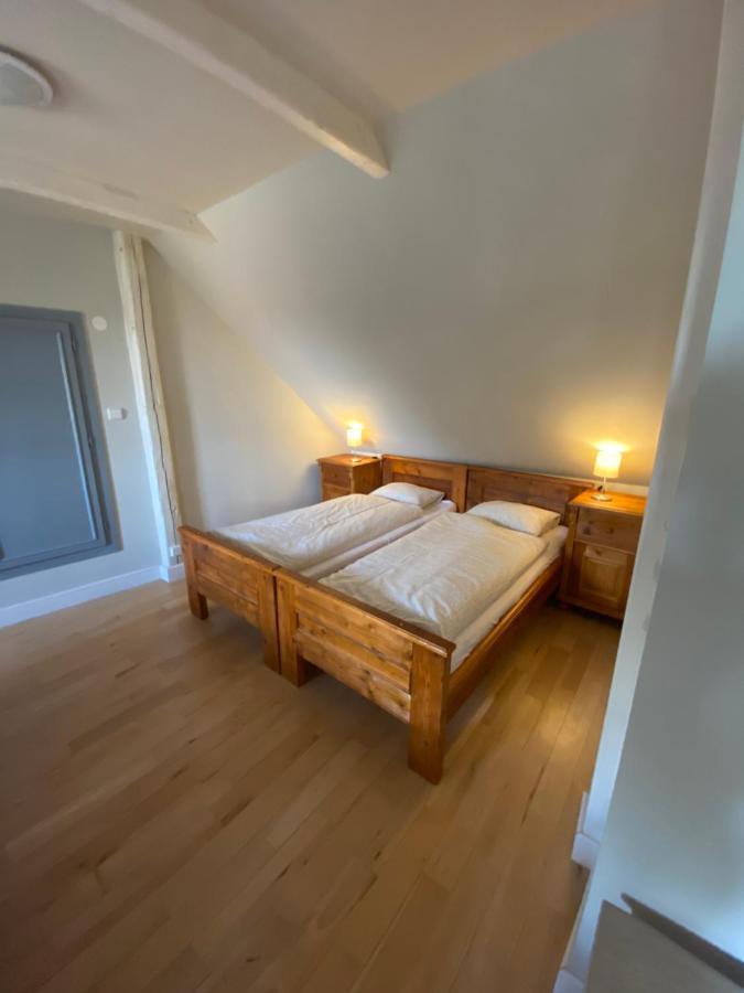 Apartman Na Statku Miskovice  Luaran gambar